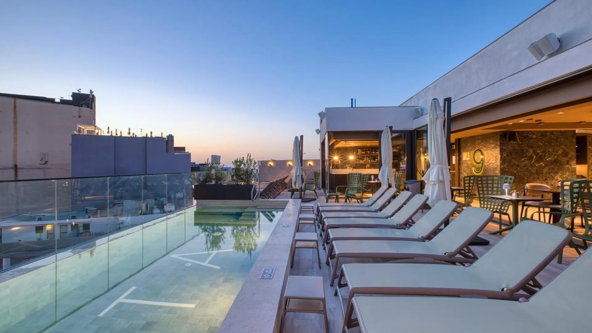 Vita Hotel St. Julian's
